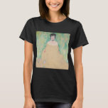 Porträtt i Amalie Zuckerkandl av Gustav Klimt T Shirt<br><div class="desc">Ofärdigt Porträtt i Amalie Zuckerkandl (1917) av Gustav Klimt är en vintage av Viktorian Era Symbolism bra art porträtt, där en kvinna som sitter med sin arm vikta mot henne och henne från skuldran till golv. Konstkritiker förutspår att detta biet skulle ha införlivat Klimts klassiska guld löv-teknik. I teckningen ingår...</div>