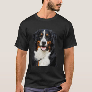 Porträtt i Bernese Mountain Hund för kristendomen T Shirt