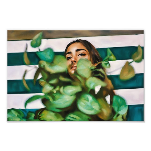 Porträtt i en kvinna bakom Löv Fototryck (Framsidan)