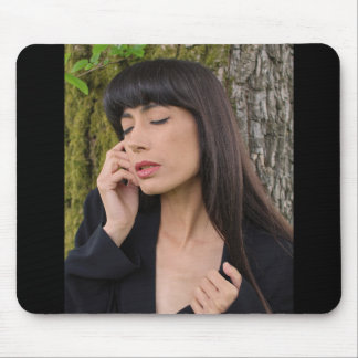 Porträtt i en vacker ung Dam Musmatta