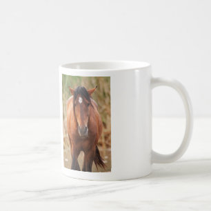 Porträtt i en Vild Mustang Kaffemugg