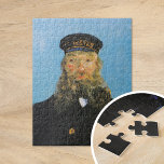 Porträtt i Postman Roulin | Vincent van Gogh Pussel<br><div class="desc">Vincent van Goghs serie av porträtt från Joseph Roulin, postmannen i Arles, är en hjärtlig hyllning till hans nära vän och förtroendeperson. Arbetet målades mellan 1888 och 1889, och Van Gogh's Post-Impressionist stil, med fet färg, dynamiska penseldrag och uttrycksfull karaktär. Varje porträtt avspeglar Van Goghs beundran för Roulin, som skildrar...</div>