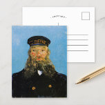 Porträtt i Postman Roulin | Vincent van Gogh Vykort<br><div class="desc">Vincent van Goghs serie av porträtt från Joseph Roulin, postmannen i Arles, är en hjärtlig hyllning till hans nära vän och förtroendeperson. Arbetet målades mellan 1888 och 1889, och Van Gogh's Post-Impressionist stil, med fet färg, dynamiska penseldrag och uttrycksfull karaktär. Varje porträtt avspeglar Van Goghs beundran för Roulin, som skildrar...</div>