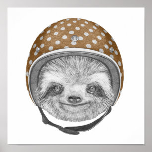 Porträtt i Sloth Helmet för motorcykel Poster
