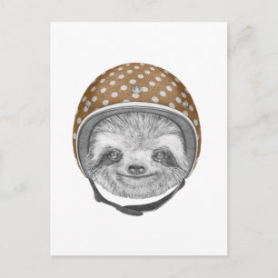 Porträtt i Sloth Helmet för motorcykel Vykort