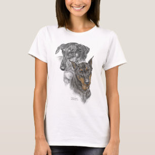 Porträtt i två Dobermans T-shirt