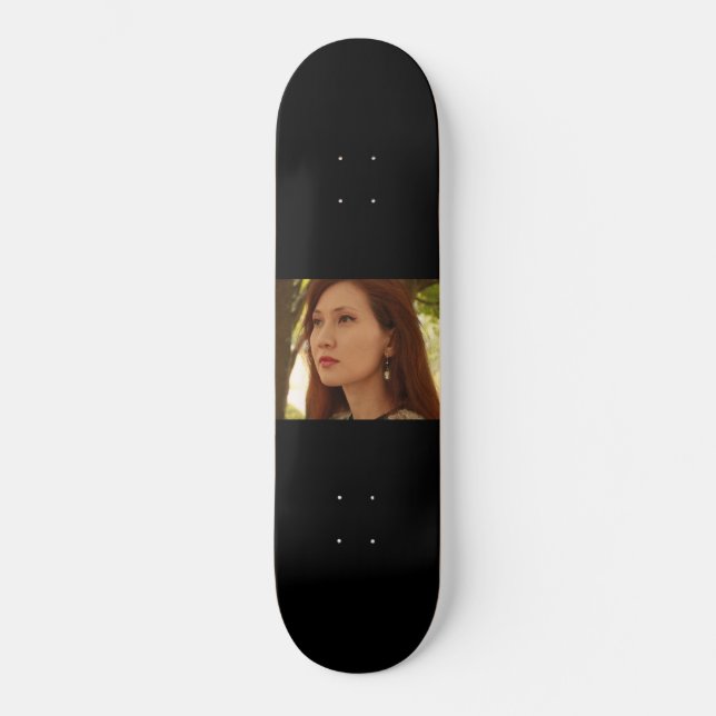 Porträtt i Young Dam Mini Skateboard Bräda 18,5 Cm (Framsida)