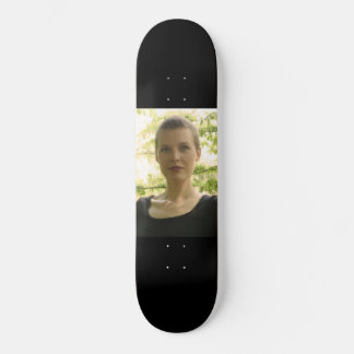 Porträtt i Young Dam Mini Skateboard Bräda 18,5 Cm