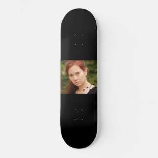 Porträtt i Young Dam Mini Skateboard Bräda 18,5 Cm