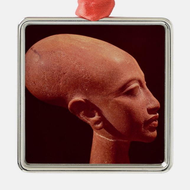 Porträttbyst av en dotter av kungen Akhenaten Julgransprydnad Metall (Framsidan)
