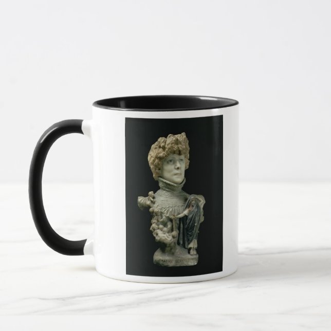 Porträttbyst av Sarah Bernhardt (1844-1923) Frenc Mugg (Vänster)