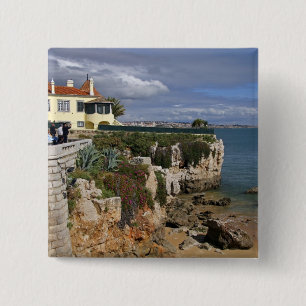 Portugal, Cascais. Praia da Rainha, en strand i 2 Knapp