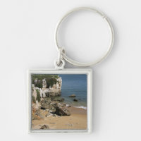 Portugal, Cascais. Praia da Rainha, en strand i