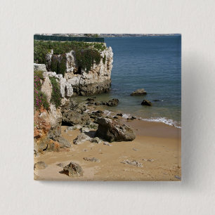 Portugal, Cascais. Praia da Rainha, en strand i Knapp