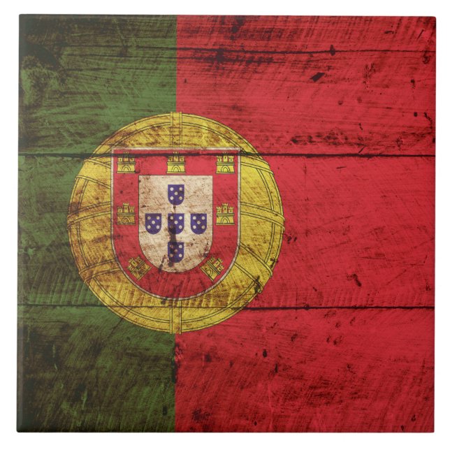 Portugal flagga på gammalt Wood korn Kakelplatta (Framsidan)