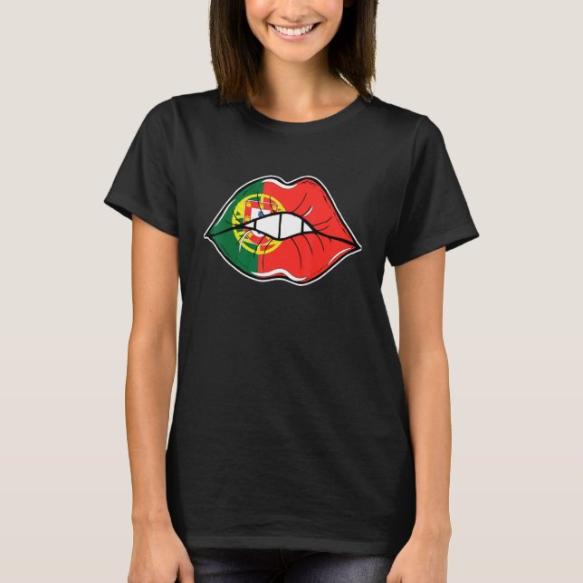 Portugal Kiss Portugese Portugal T Shirt (Framsida)