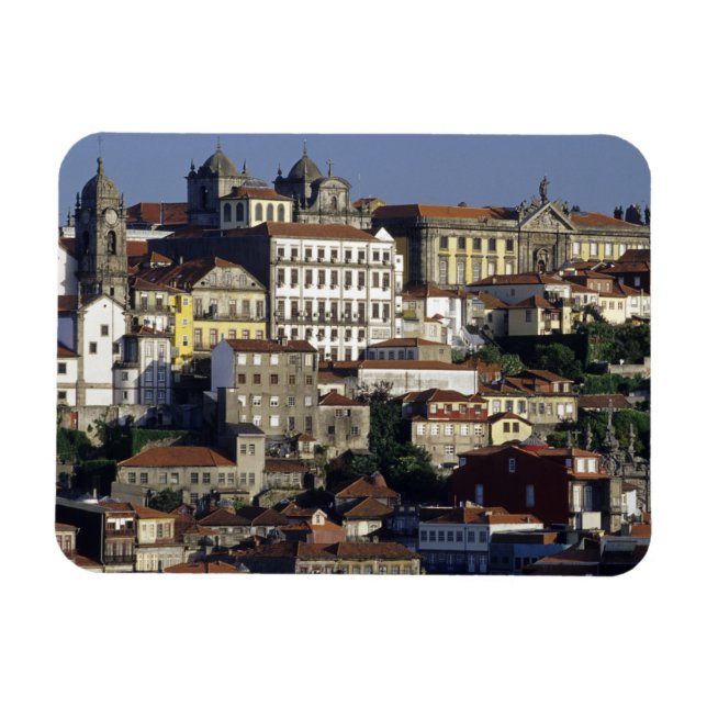 Portugal, Porto (Porto). Historiska hus och Magnet (Horisontell)