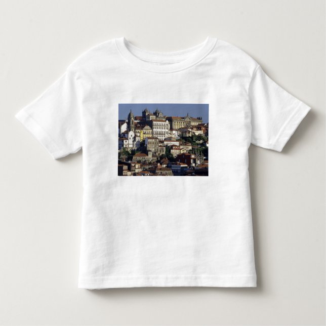 Portugal, Porto (Porto). Historiska hus och T Shirt (Framsida)