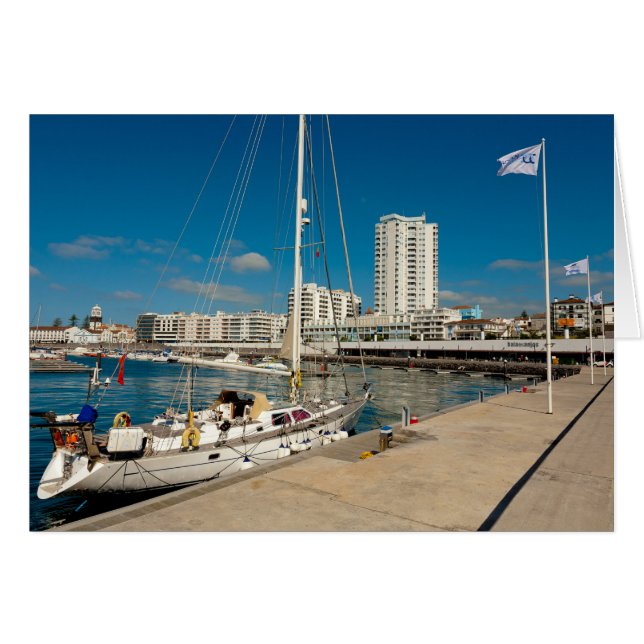 Portugisisk stad och yacht hälsningskort (Framsidan Horizontal)