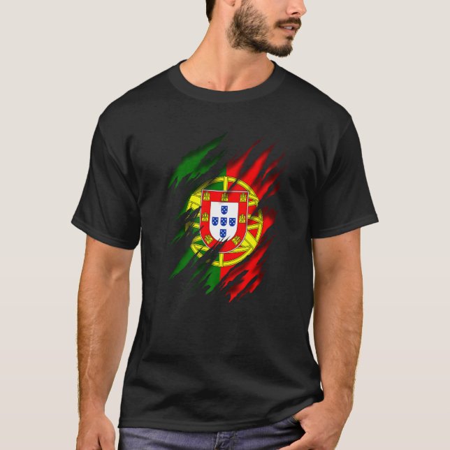 Portugisiska Flagga T Shirt (Framsida)