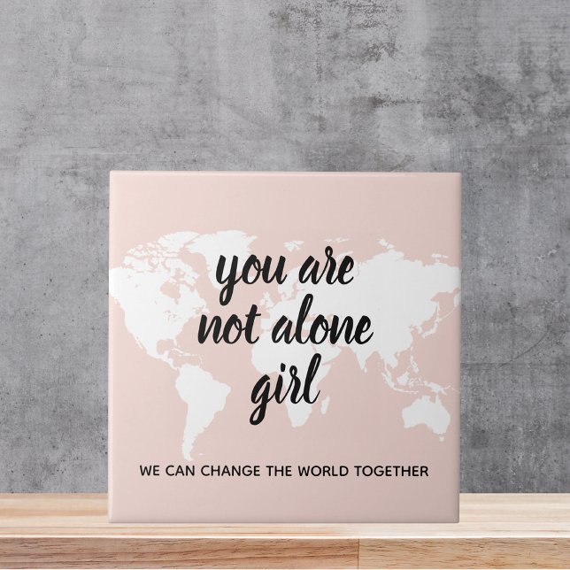 Positivt att du inte är Ensam Girl Motivation Cita Kakelplatta (Skapare uppladdad)