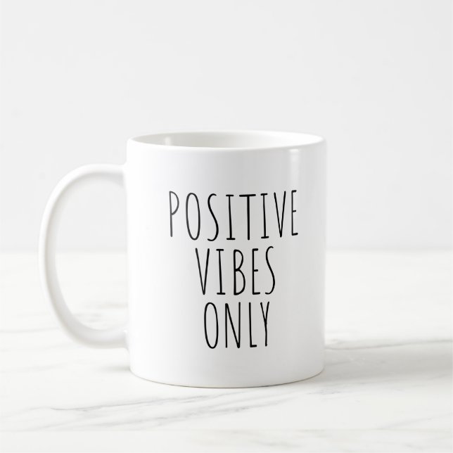 Positivt Vibes Endast kaffe Mugg (Vänster)