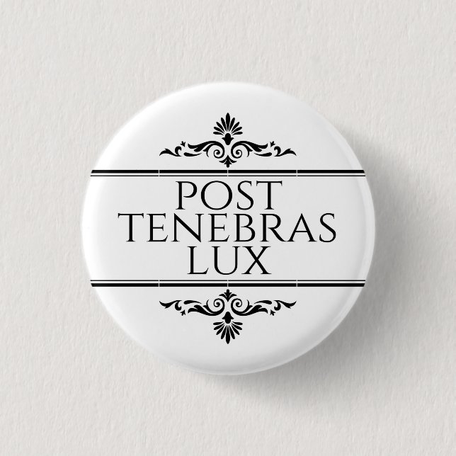 Post Tenebras Lux Knapp (Framsida)