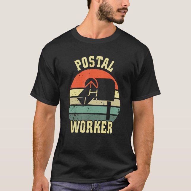 Post Worker Carrier Mail Dam Retro Design-post T Shirt (Framsida)