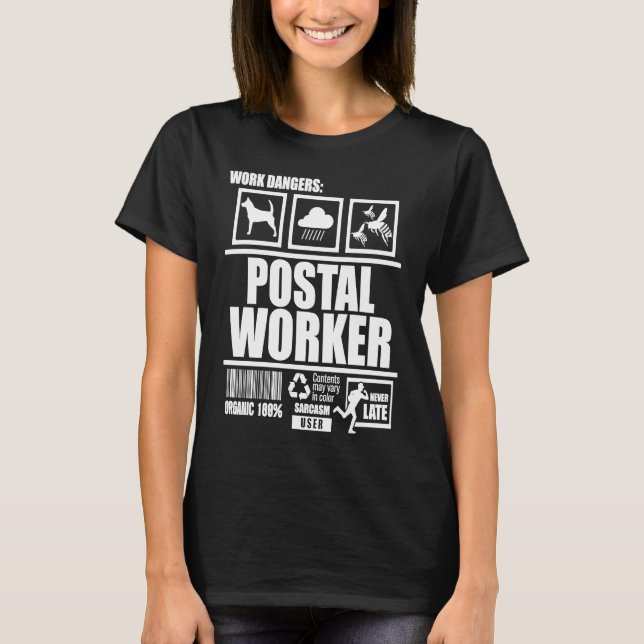 Postal Worker Handling Postman Mailman T Shirt (Framsida)