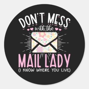 Postal Worker Makfe Funny Mailman Woman Runt Klistermärke