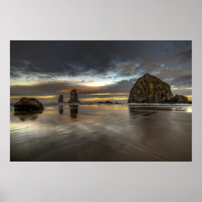 Poster av Cannon Beach Low Tide Oregon Pacific Oce (Framsidan)