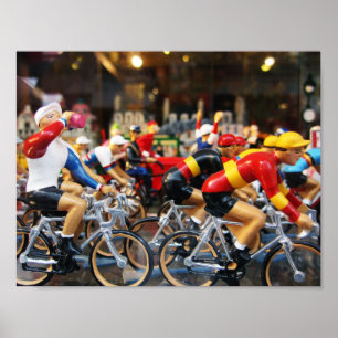 Poster ett fönster som skildrar Tour de Franc