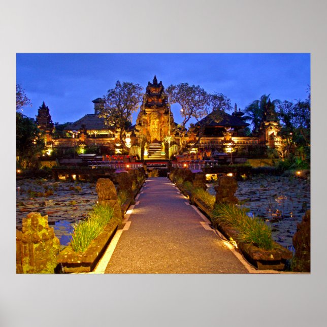 Poster fullt (24" x 18") Cafe Lotus Temple Ubud Ba (Framsidan)