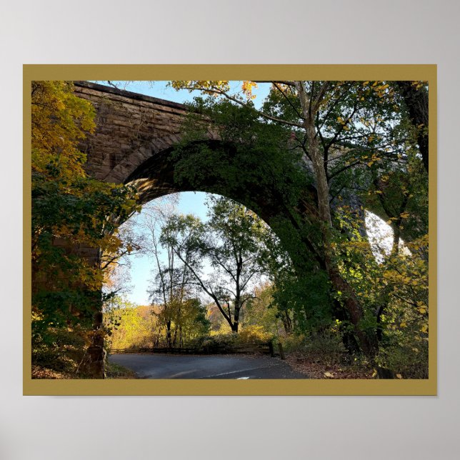 Poster med Arched Bridge Photo (Framsidan)