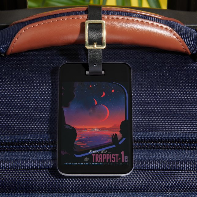 Poster Retro Space - Vyer Observera Trappist-1e. Bagagebricka (Framsida Insitu 2)