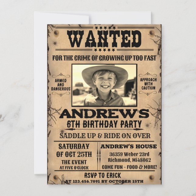 Poster Western Cowboy med fotofödelsedag Inbjudningar (Framsida)