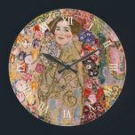 Posthumous Porträtt i Ria Munk av Gustav Klimt Stor Klocka<br><div class="desc">Posthumous Porträtt of Ria Munk (1918) av Gustav Klimt är en vintage av Viktorian Era Symbolism bra art porträtt. Den unga kvinnan i porträtt är Maria Munk som begick självmord den 28 december 1911, efter att författaren Hanns Heinz Ewers avbröt sin förlovning. När Klimt själv arbetade på porträtt dog och...</div>