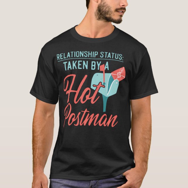 Postiljon Brevbärare Flickvän Hustru Relation T Shirt (Framsida)