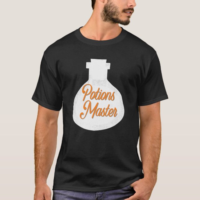 Potions Master Cute och Halloween Pub T Shirt (Framsida)