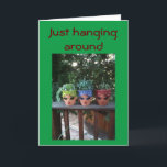 POTTED FRIENDS HANGING OUT-GROUP BIRTHDAY CARD KORT<br><div class="desc">DESSA POTTERADE VÄNNER SOM GÅR UT FÖR ATT SÄGA GRATTIS PÅ FÖDELSEDAGEN TILL ER VUXEN VÄN ELLER FAMILJEMEDLEM SOM ÄR JUST,  KAN VARA EN GARDENER ELLER EN ÄLSKARE AV PUNKTER! TACK FÖR ATT JAG STOPPADE ETT AV MINA ÅTTA LAGER!!!!!!</div>
