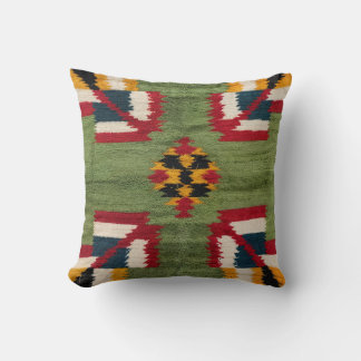 Pottery Barns Grönt Kilim Pillows: where Luxury Kudde