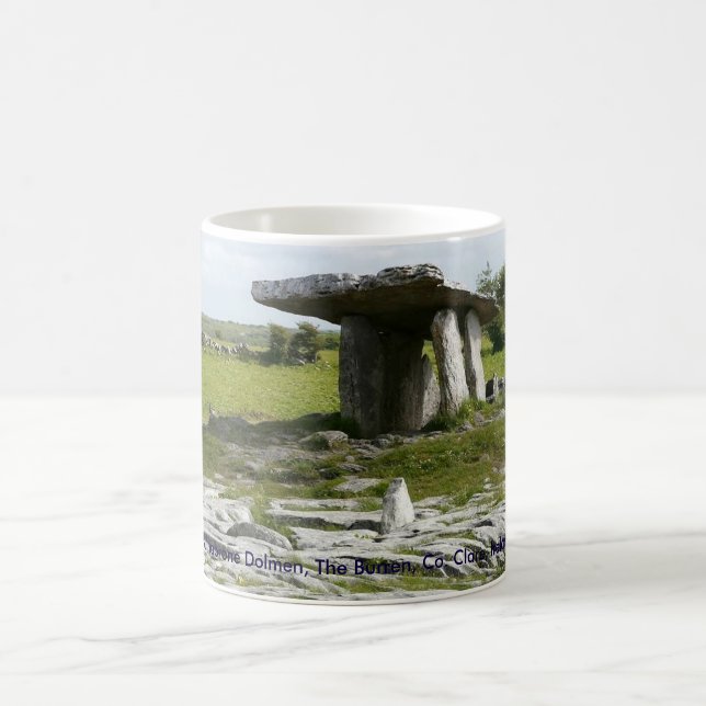 Poulnabrone Dolmen, The Burren, Clare, Irland Kaffemugg (Center)