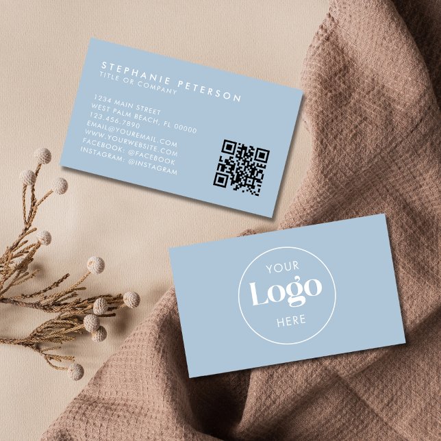 Powder Blue Elegant Custom Company Logo QR Code Visitkort (Skapare uppladdad)