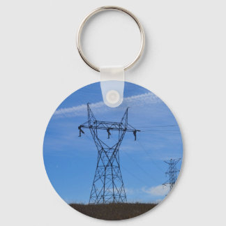 Power linjer i blå himmel nyckelring