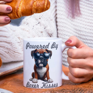 Powered by Boxer Kisses – Funny Boxer Dog Graphic Kaffemugg
