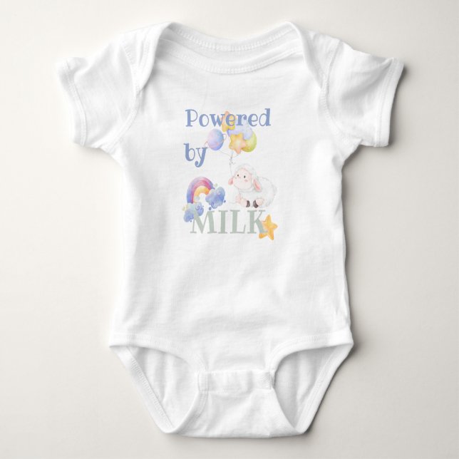 Powered by milk- sheep and balloons  t shirt (Framsida)