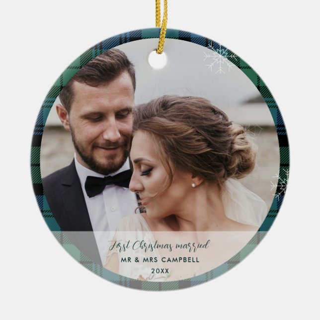 Pput First jul Married Campbell Tartan Julgransprydnad Keramik (Framsidan)