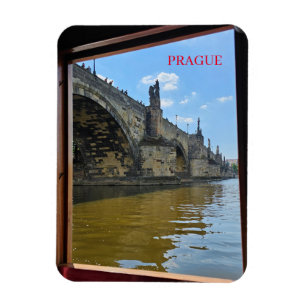 Prag Charles Bridge har bildat vymagnet Magnet
