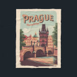 Prag Tjeckiska republiken Travel Art Vintage Fleecefilt<br><div class="desc">Träningskonstruktion för Prag-retrovektor. Prag,  Tjeckiens huvudstad,  är knuten till floden Vltava. Det är känt för sitt gamla torget.</div>