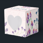 Präglar Rosa Rodnad Med Blommor Presentaskar<br><div class="desc">Vattenfärg blomster mönster på präglad rosa rodnad bakgrund för bröllop</div>